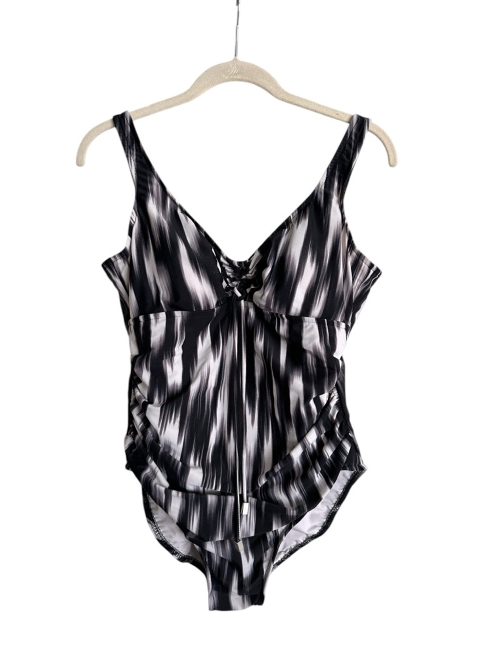 MAGICSUIT Black White Abstract One Piece Swimsuit Tummy Control Ruched Slimming